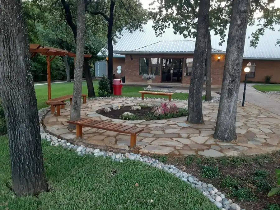 JC Landscaping: stone patio and pathway build
